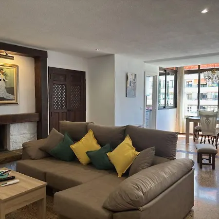 Garden - Center - La Nogalera Apartment *